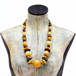 Vintage 70's Jewelry - VTG 70's Chunky Natural Wood and Ceramic Necklace Vintage 70's Jewelry - VTG 70's Chunky Natural Wood and Ceramic Necklace
